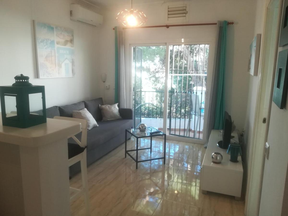 Burriana Holiday Apartments 内尔哈 外观 照片